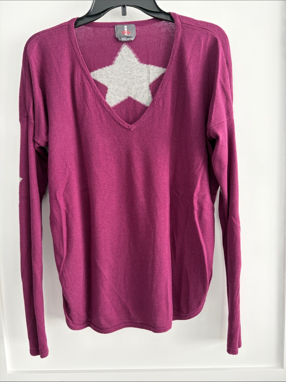 I Jeans by Buffalo magenta thin cotton sweater silver grey star